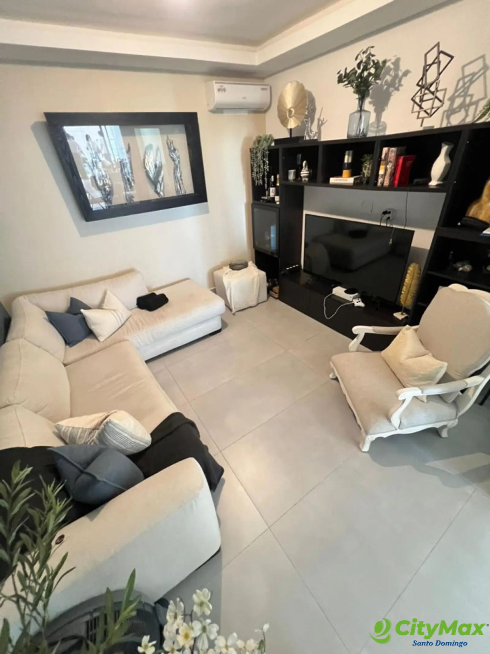 Apartamento en Venta en Evaristo Morales, Santo Domingo - foto 5