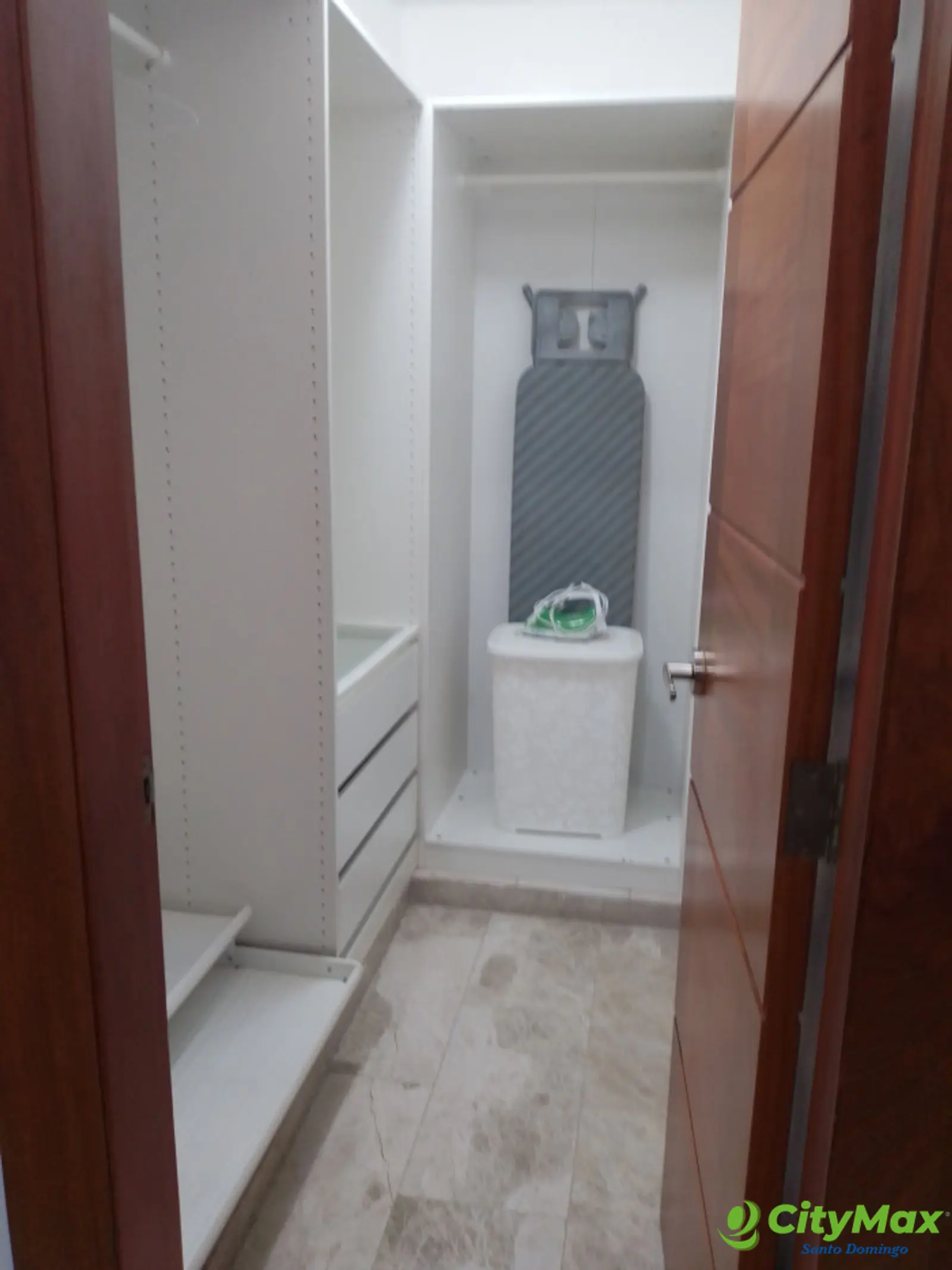 Apartamento en venta amueblado en los Cacicazgos - foto 17