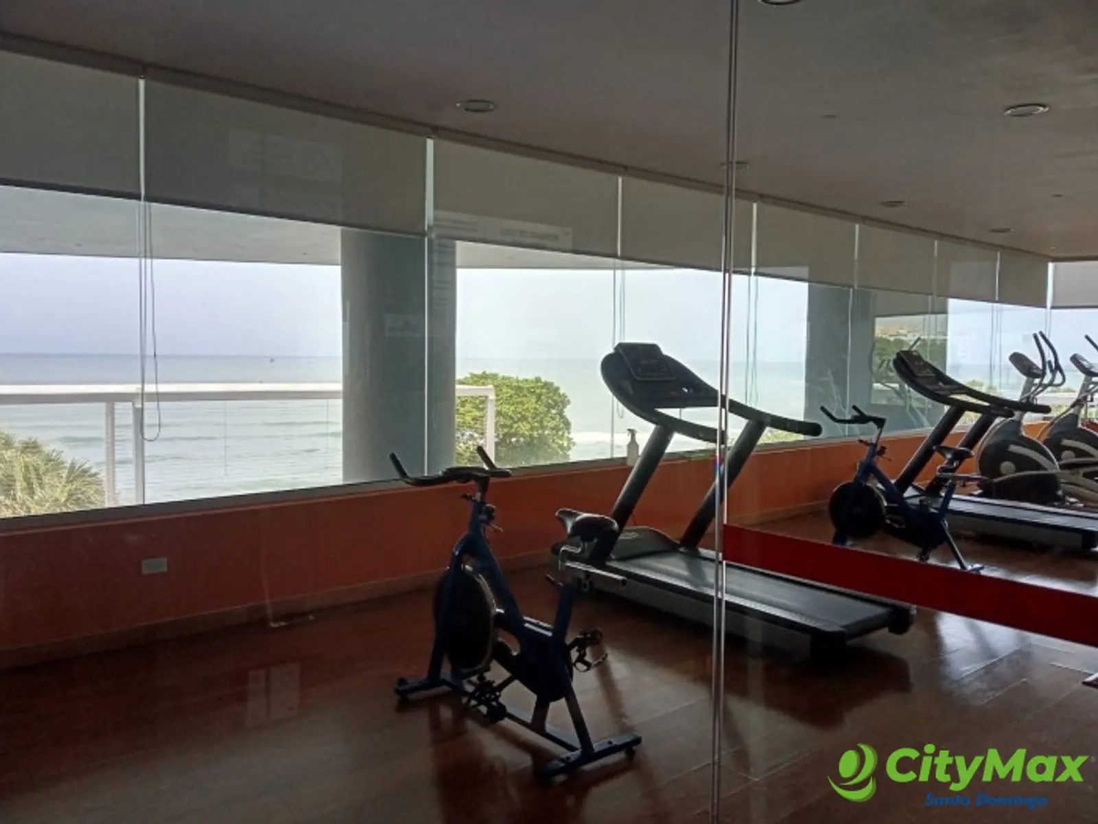  Apartamento en Venta  en el Malecón con Vista al Mar  - foto 28