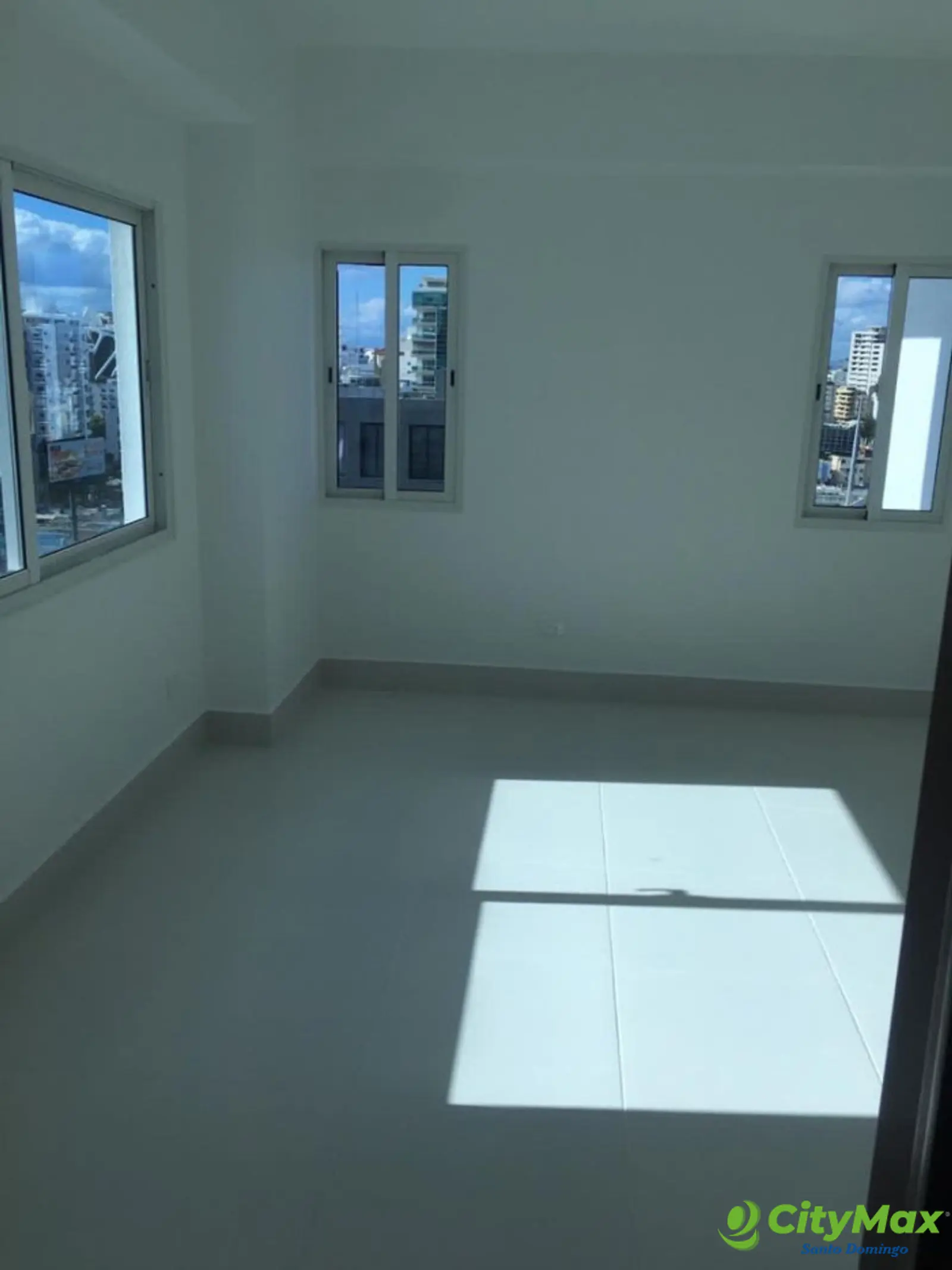 Apartamento de tres habitaciones en venta en el vergel - foto 15