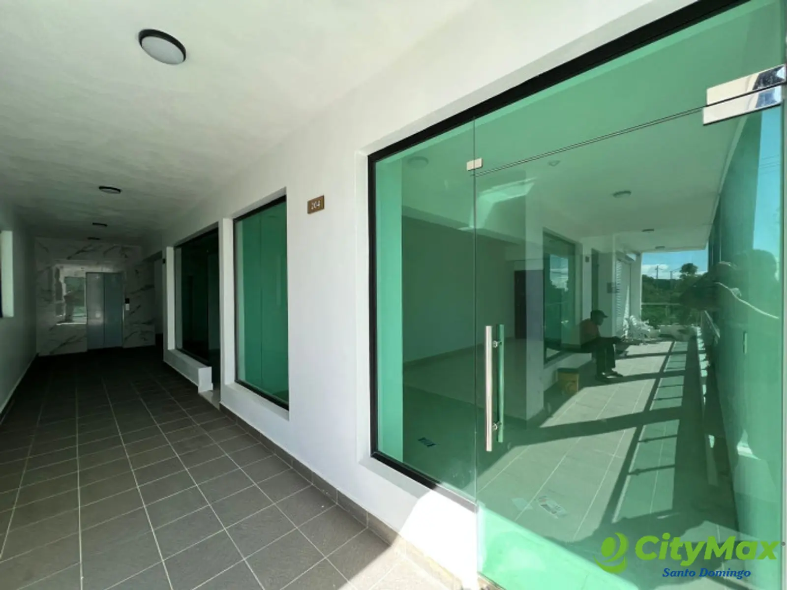 Local Comercial en Venta y Alquiler en Alma Rosa II - foto 10