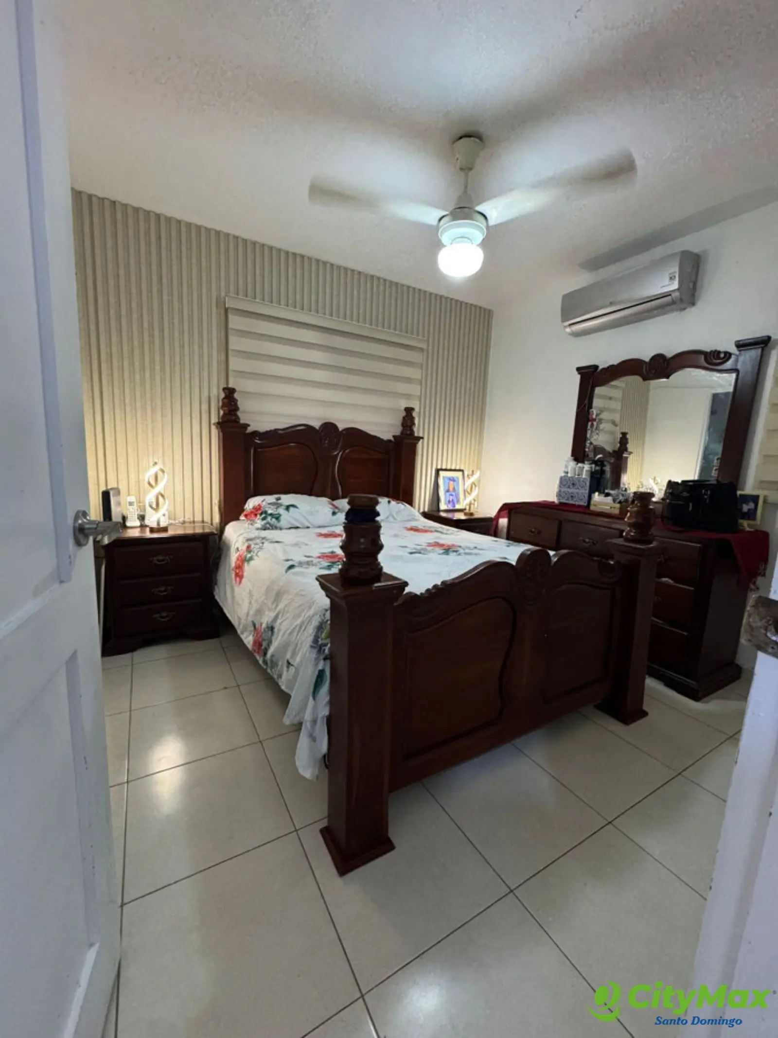 Apartamento en Venta con terraza Prol. 27 de Febrero - foto 11