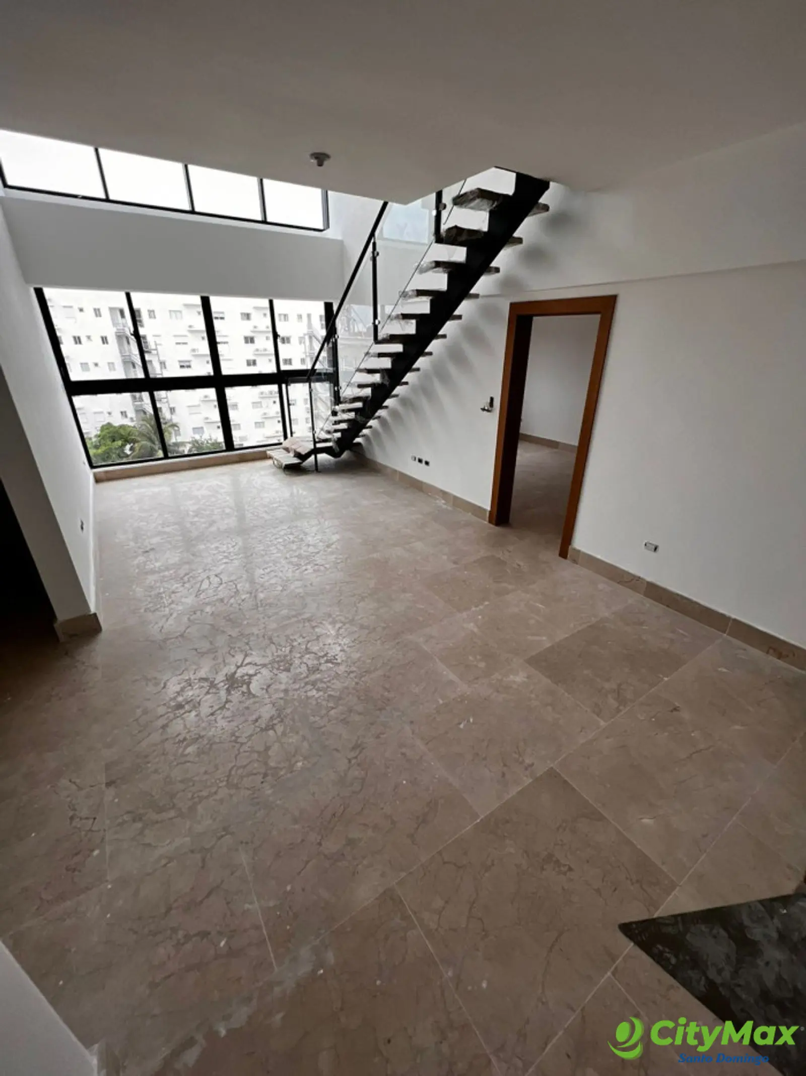Apartamento tipo loft en venta en Bella Vista  - foto 5