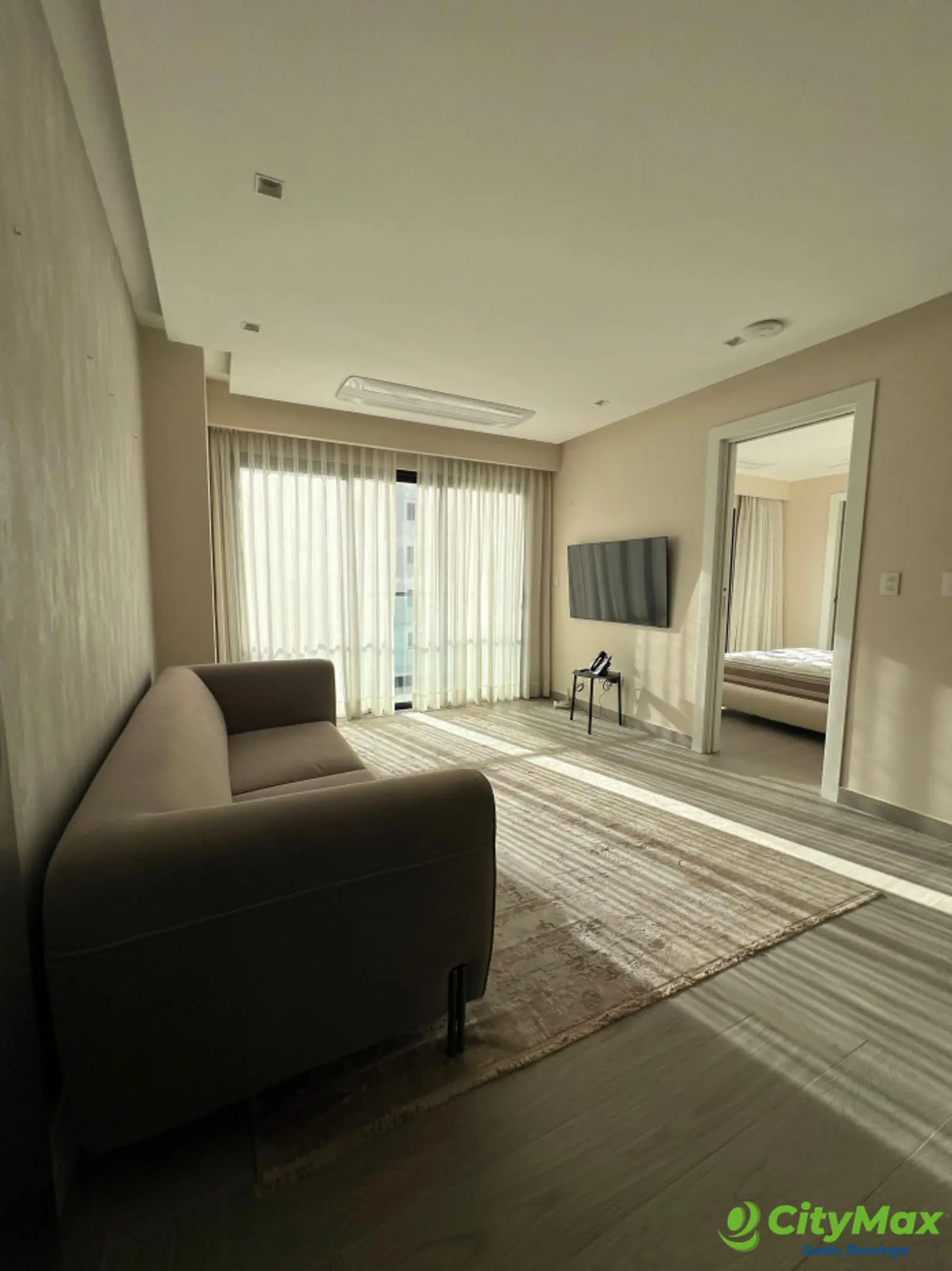Apartamento en Alquiler y Venta en Naco  - foto 2