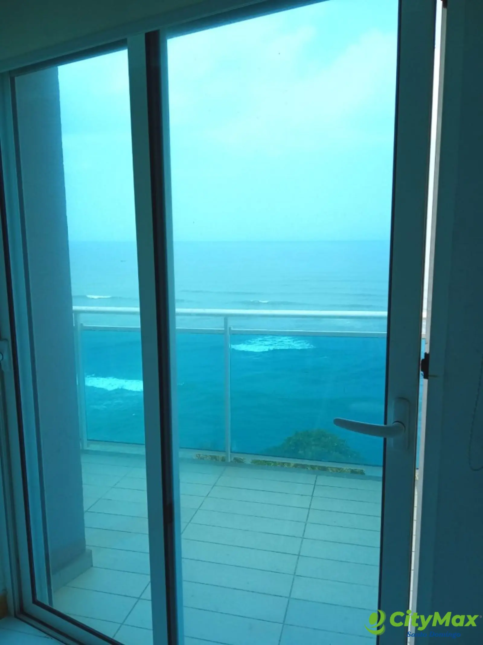  Apartamento en Venta  en el Malecón con Vista al Mar  - foto 15