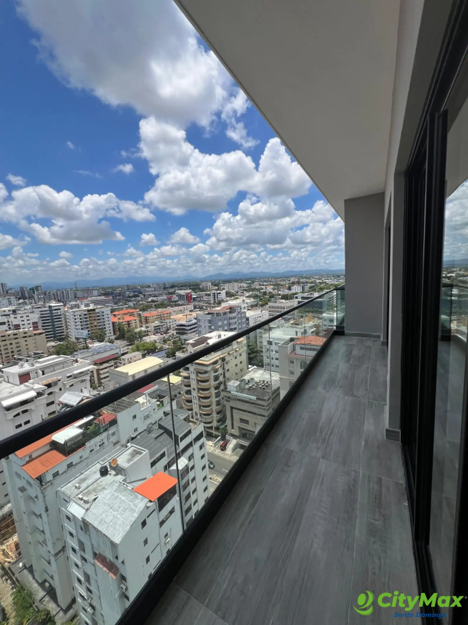 Apartamento Tipo Loft amueblado en venta en el Naco - foto 7