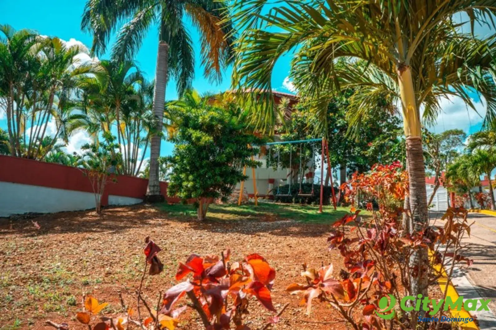 Villa Amueblada en Venta en Pedro Brand con piscina - foto 18
