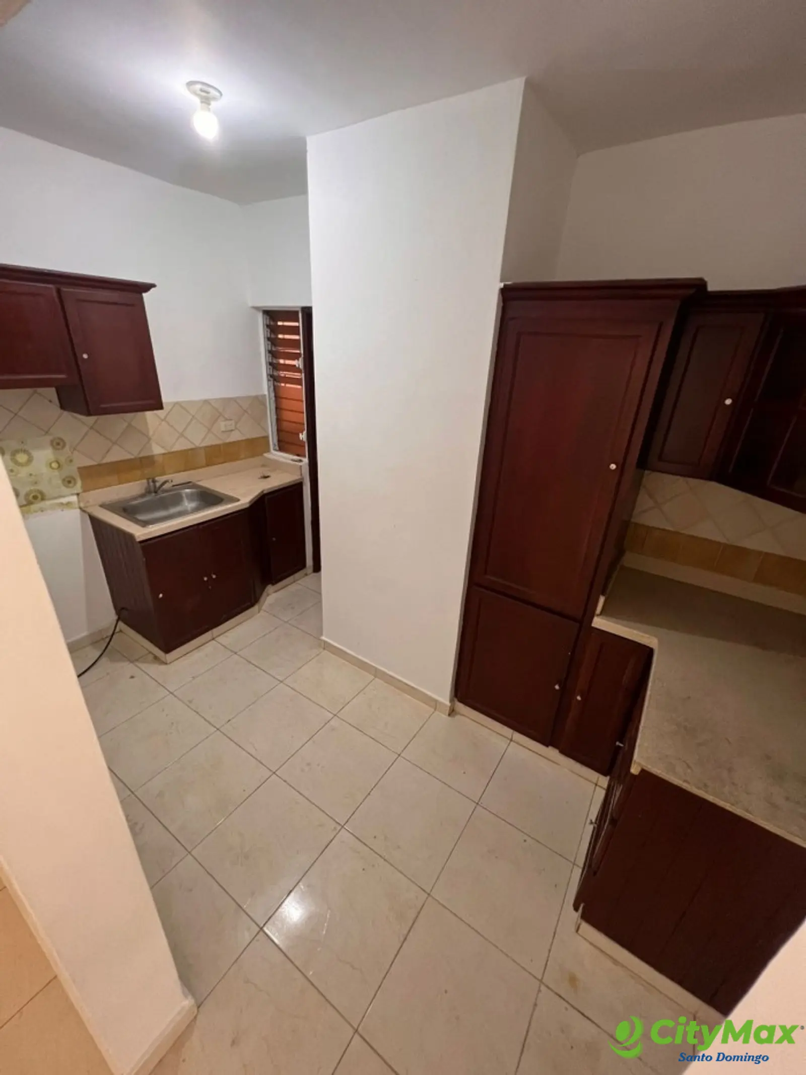 Vendo apartamento de 3 habitaciones en San Isidro - foto 7