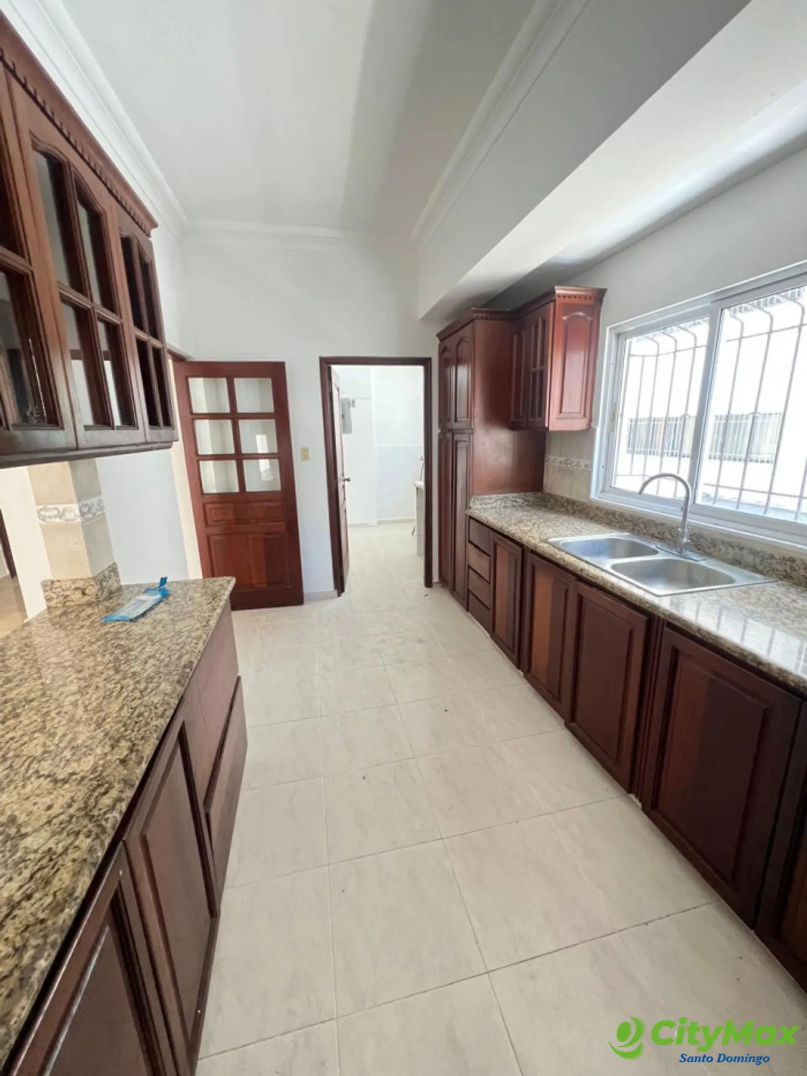 Amplio apartamento en Vent de 3 Habitaciones Piantini - foto 5
