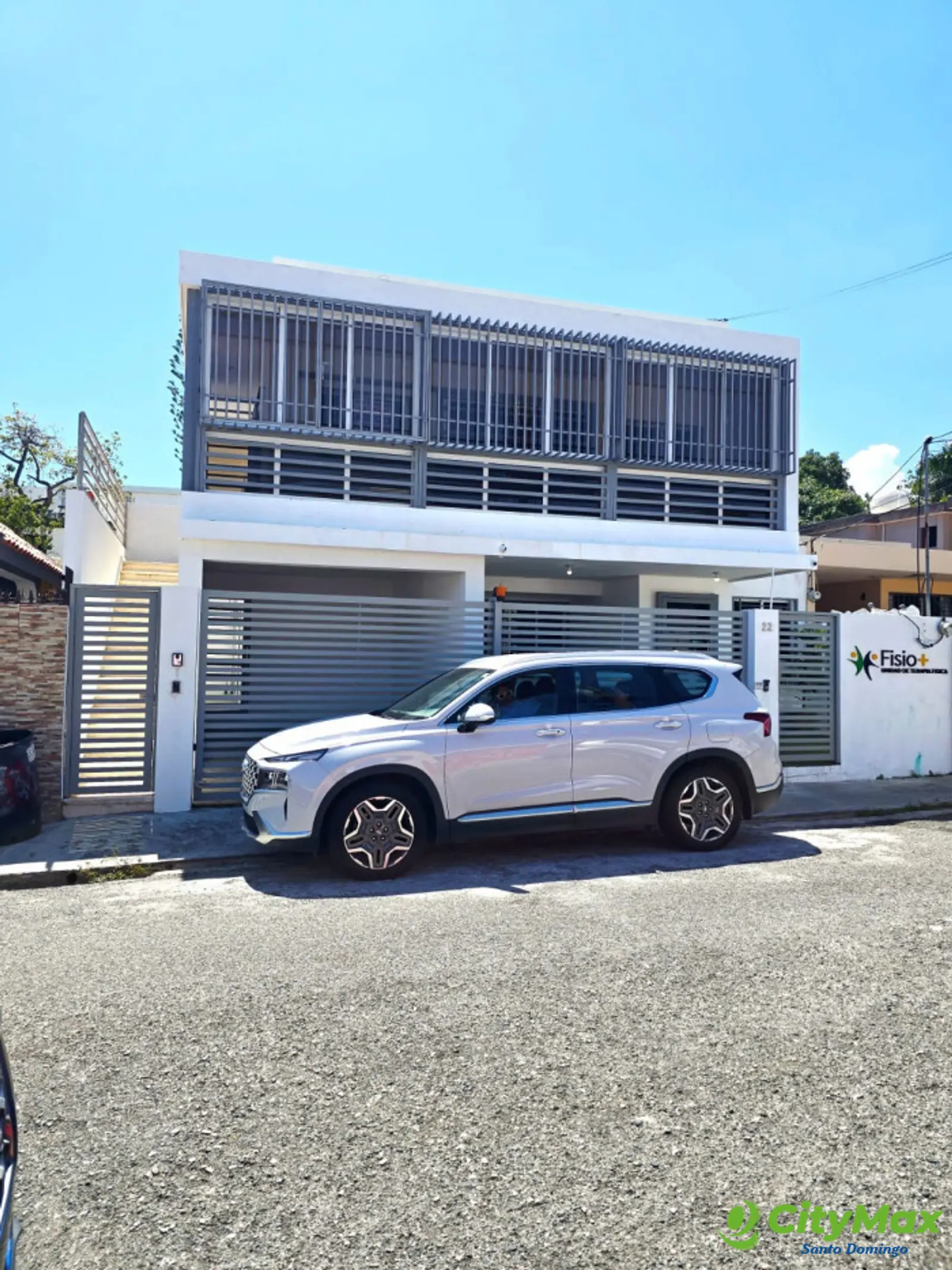 Casa de uso Comercial en Alquiler en Urb Miramar 170mts - foto 2