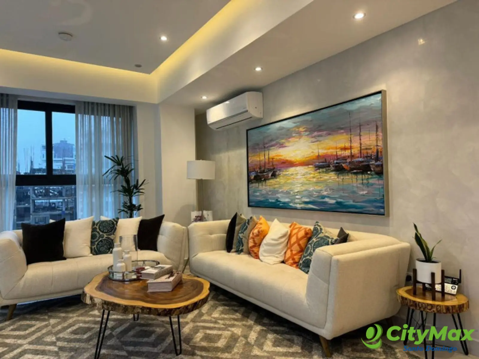 Penthouse en Venta de 2 Niveles en Urbanización Real - foto 2