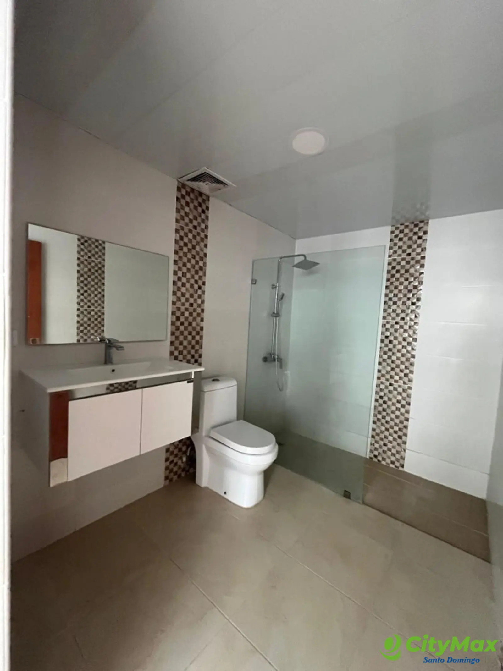 Apartamento con terraza privada en Venta en  Urb. Real - foto 13
