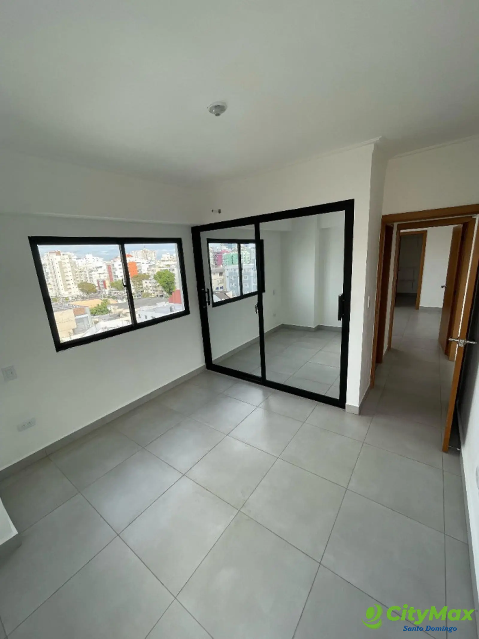 Apartamento en Evaristo Morales 2 hab. en Alquiler - foto 9