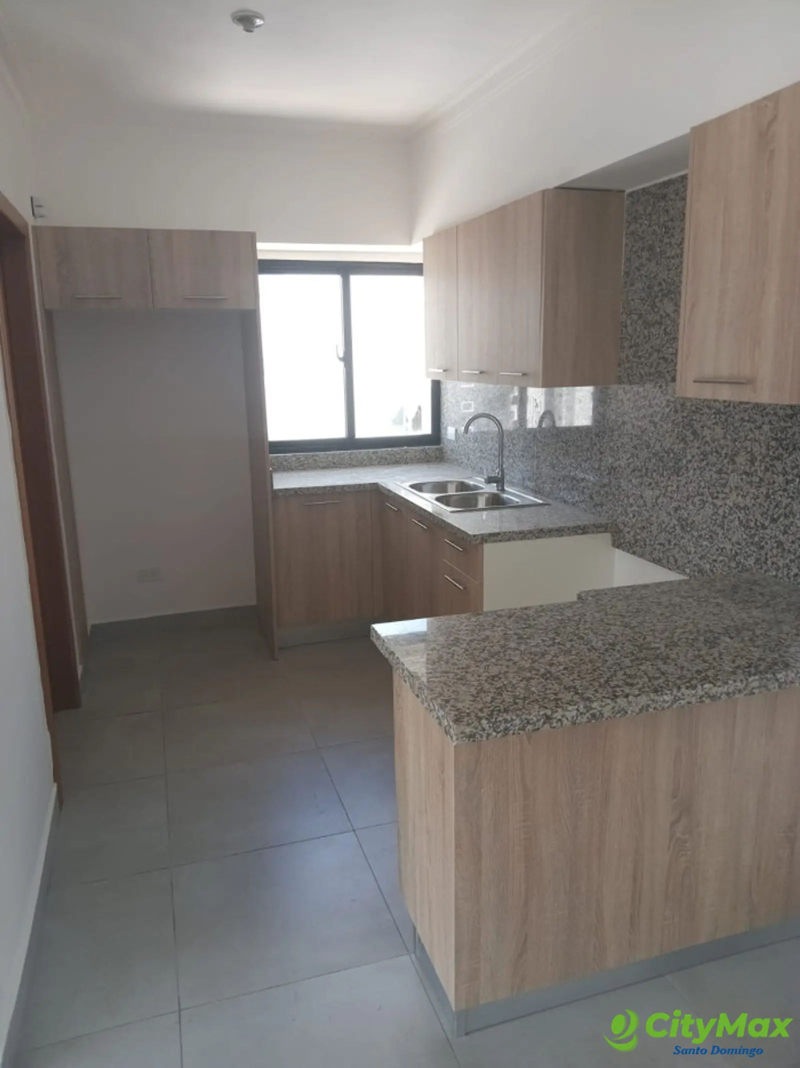 Apartamento de 2 hab en Evaristo Morales  - foto 12