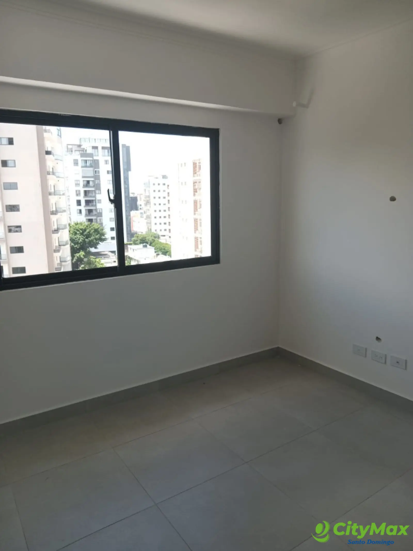 Apartamento de 2 hab en Evaristo Morales  - foto 3