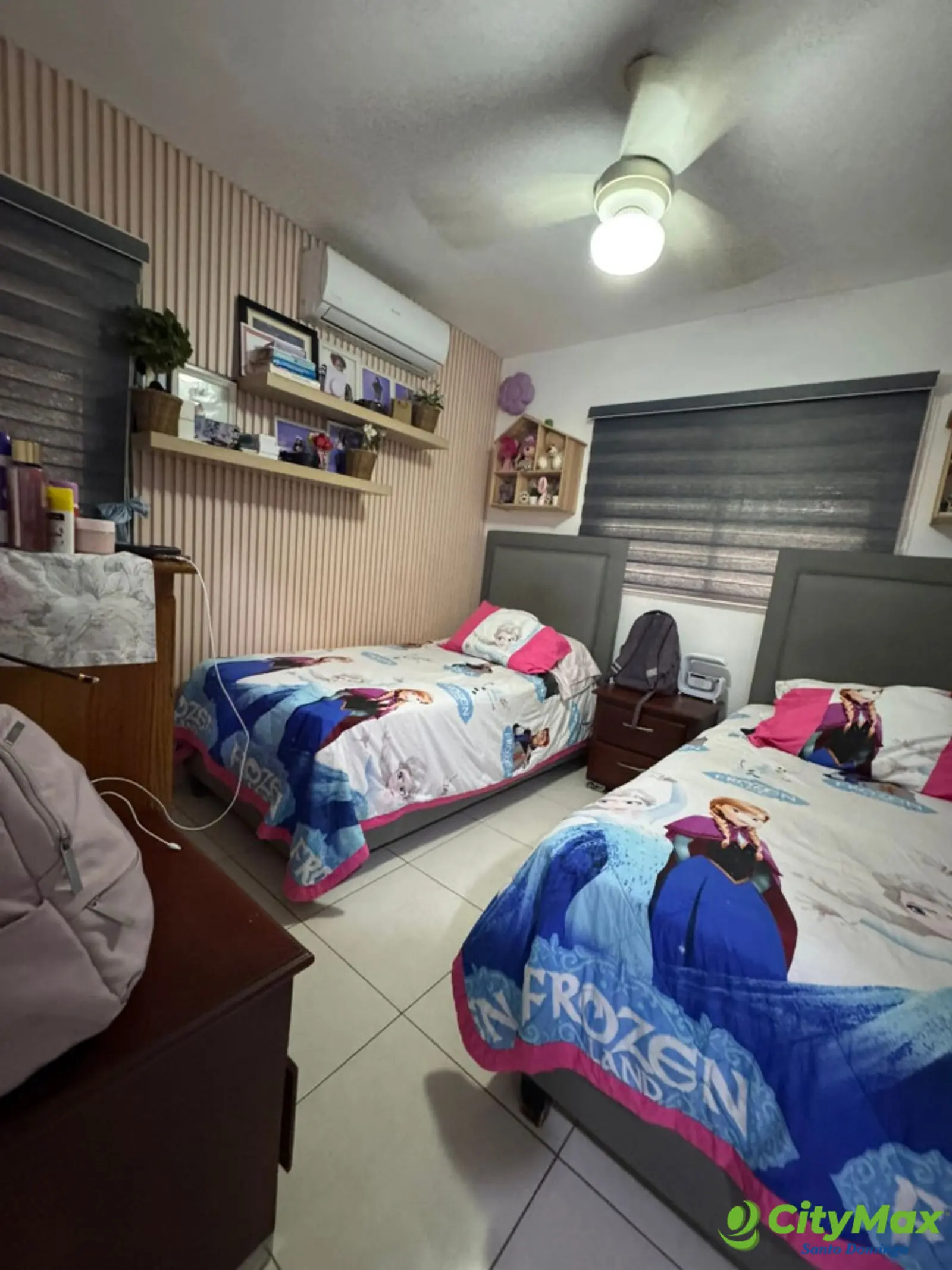 Apartamento en Venta con terraza Prol. 27 de Febrero - foto 12