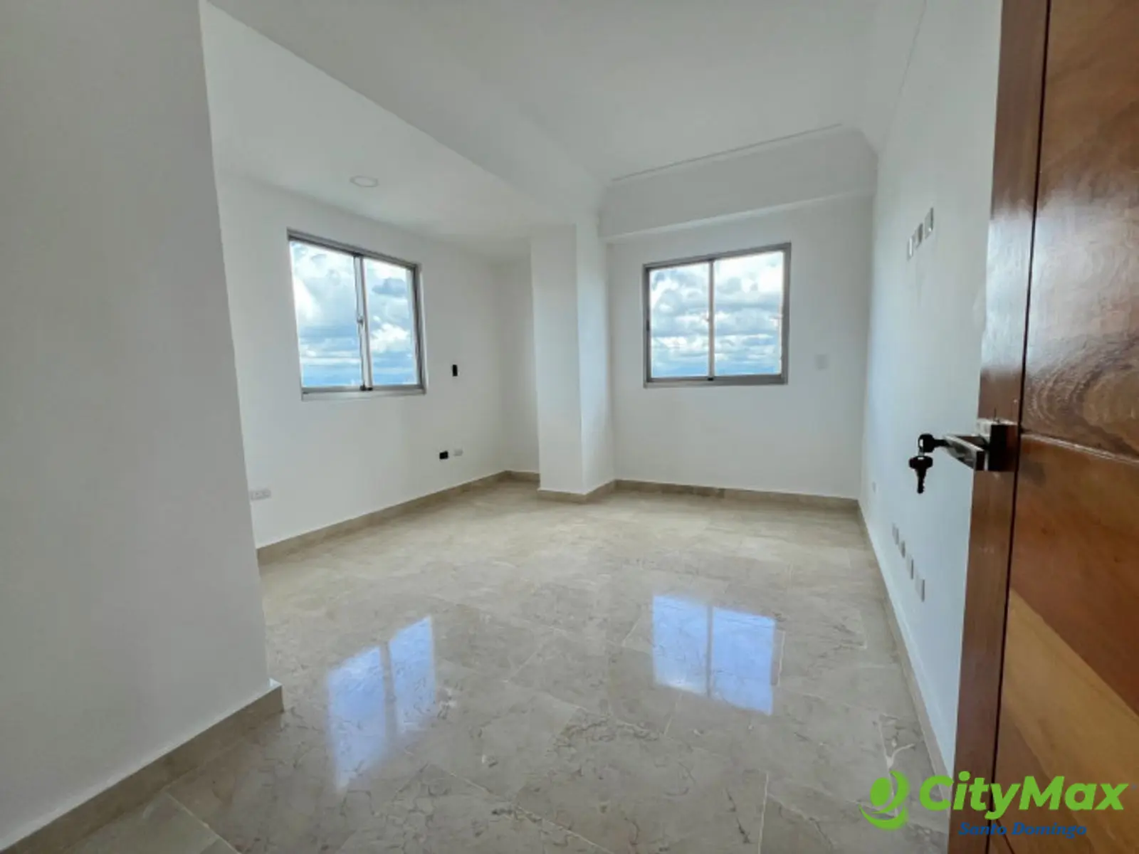 Penthuose nuevo en Urbanización Real en Venta - foto 5