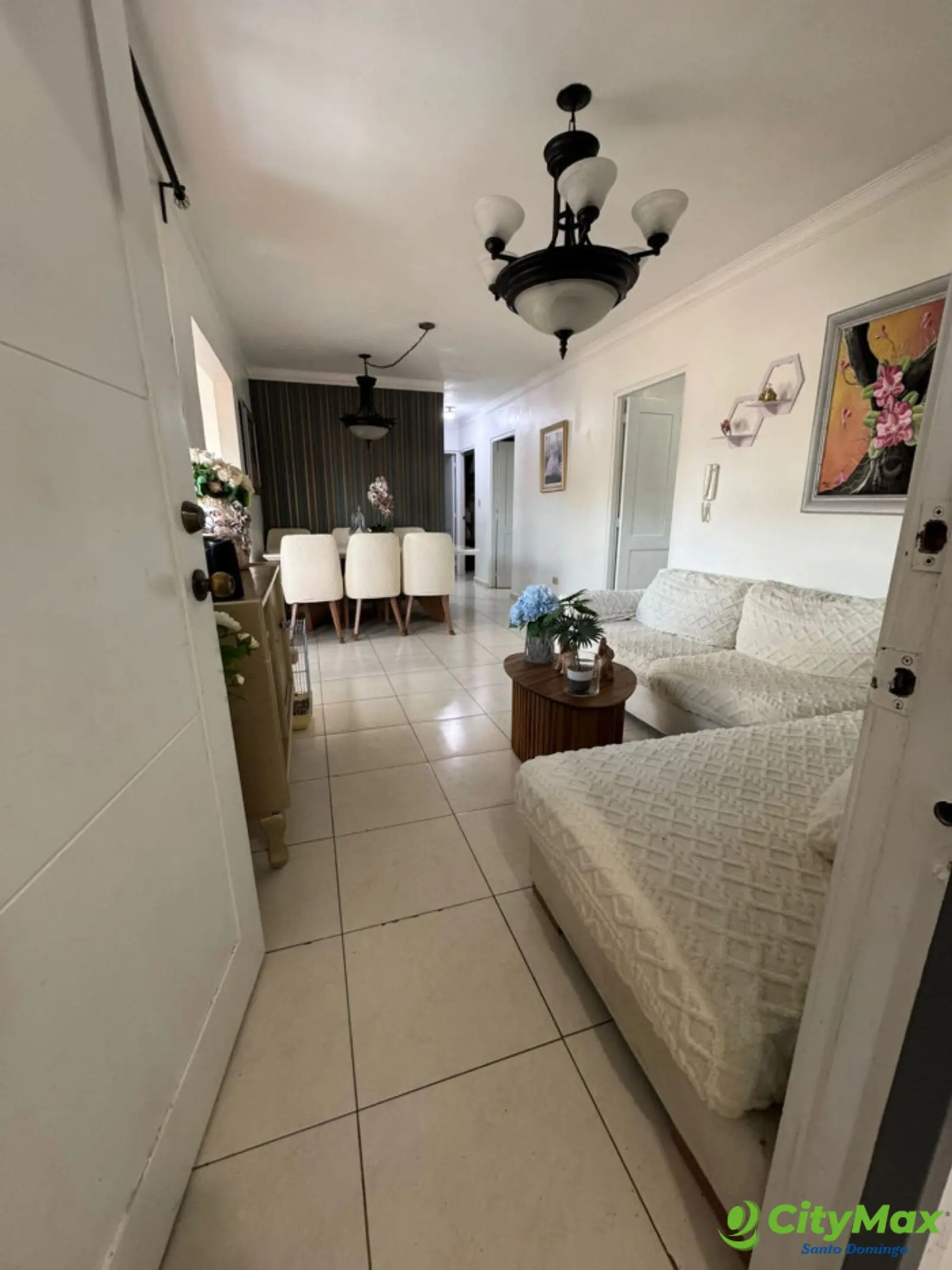 Apartamento en Venta con terraza Prol. 27 de Febrero - foto 4
