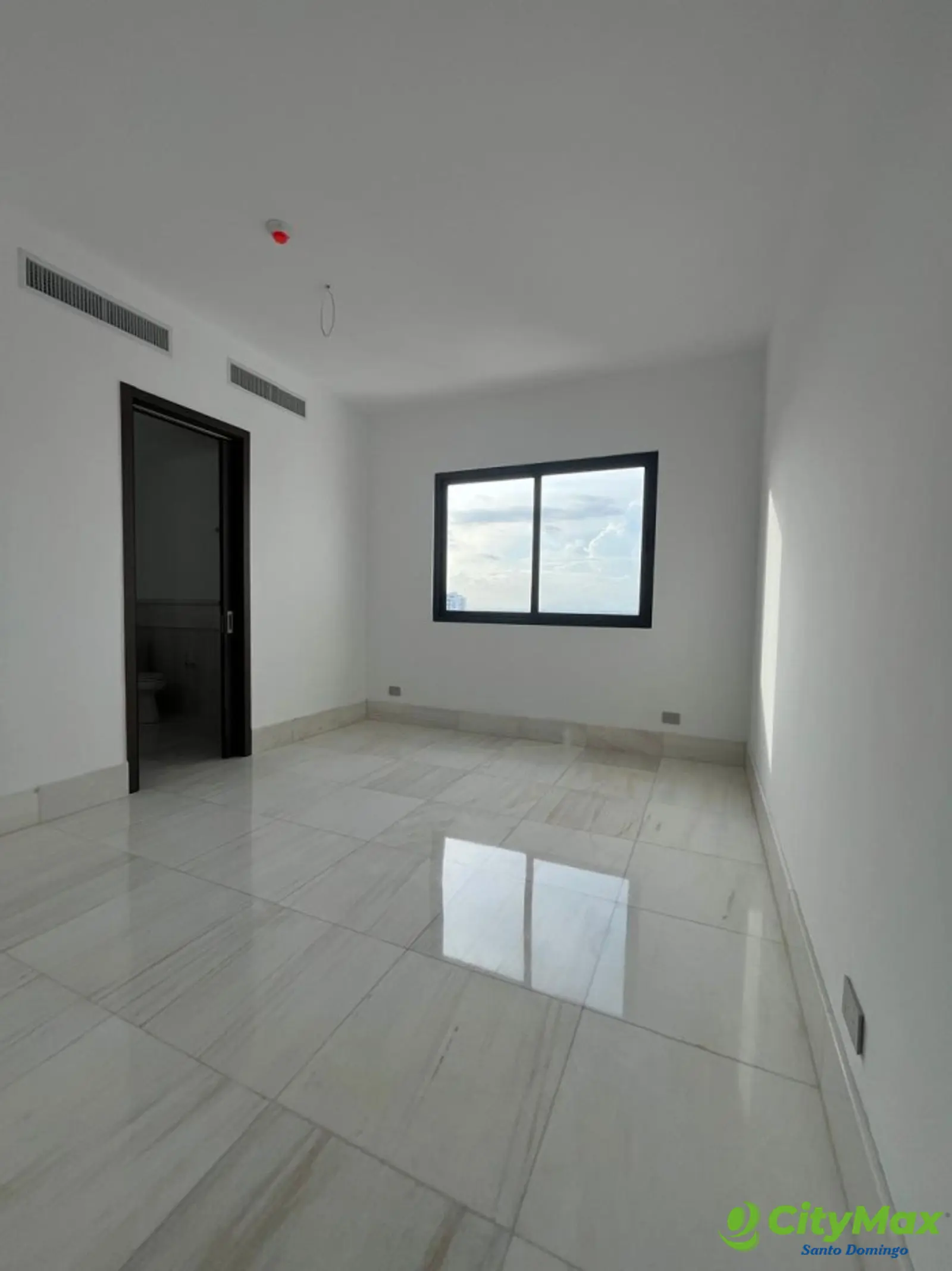 Apartamento en Venta en Mirador Sur Santo Domingo - foto 7