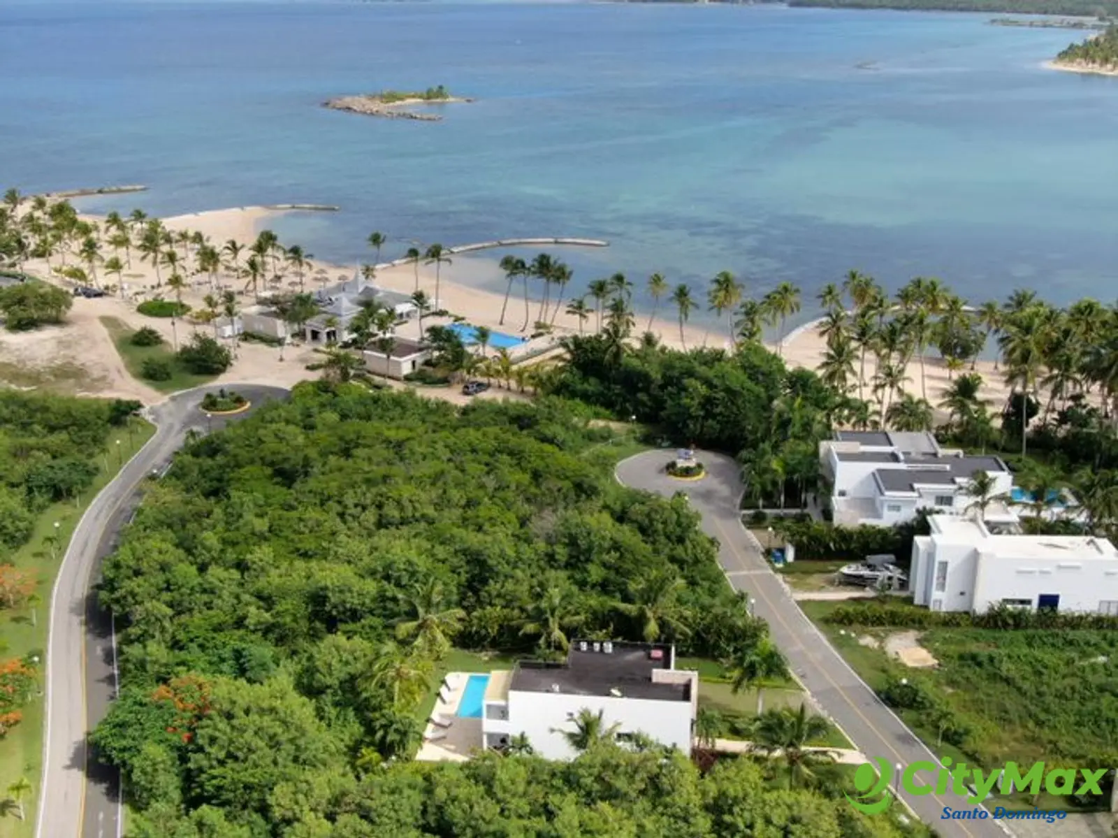 Terreno en venta en Playa Nueva Romana 491.08 metros  - foto 2
