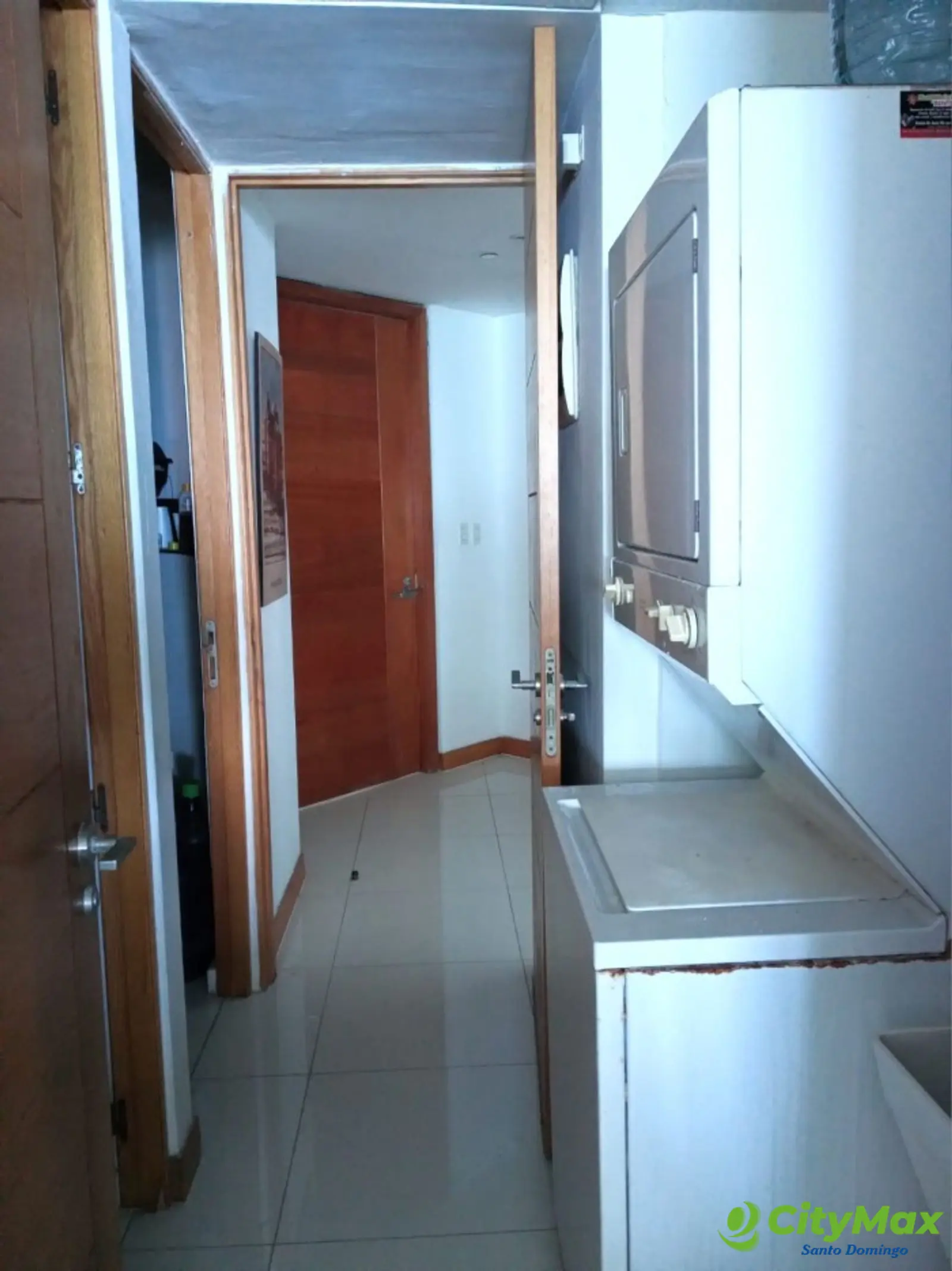  Apartamento en Venta  en el Malecón con Vista al Mar  - foto 29