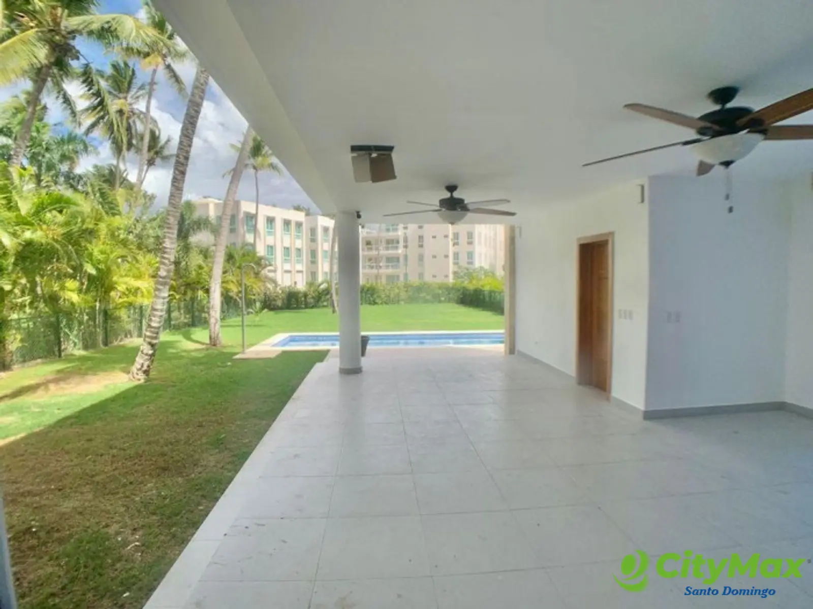 Vendo Villa de lujo en Playa nueva Romana - foto 22