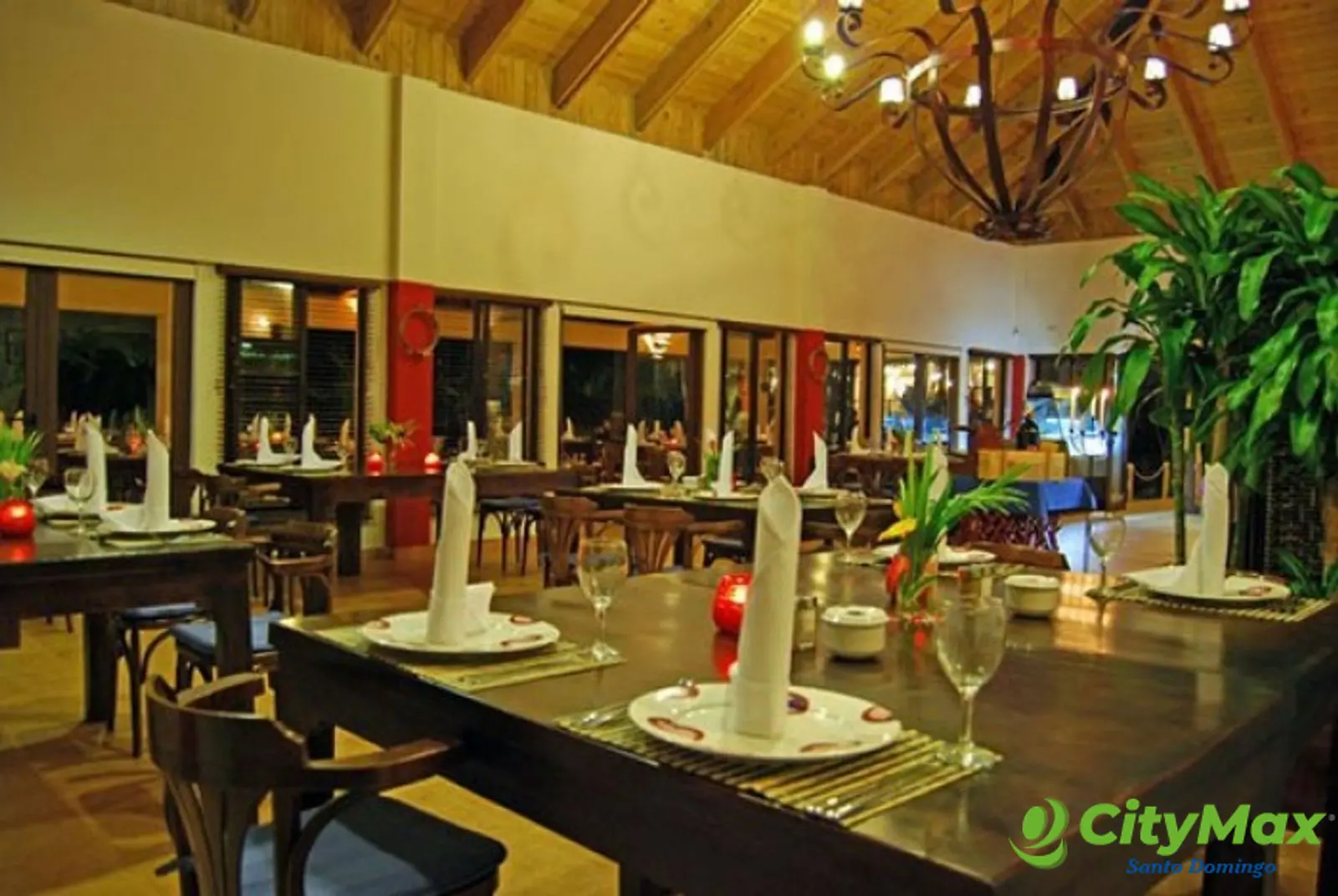 Apartamento en venta en Bávaro Punta cana listo y nuevo - Restaurante