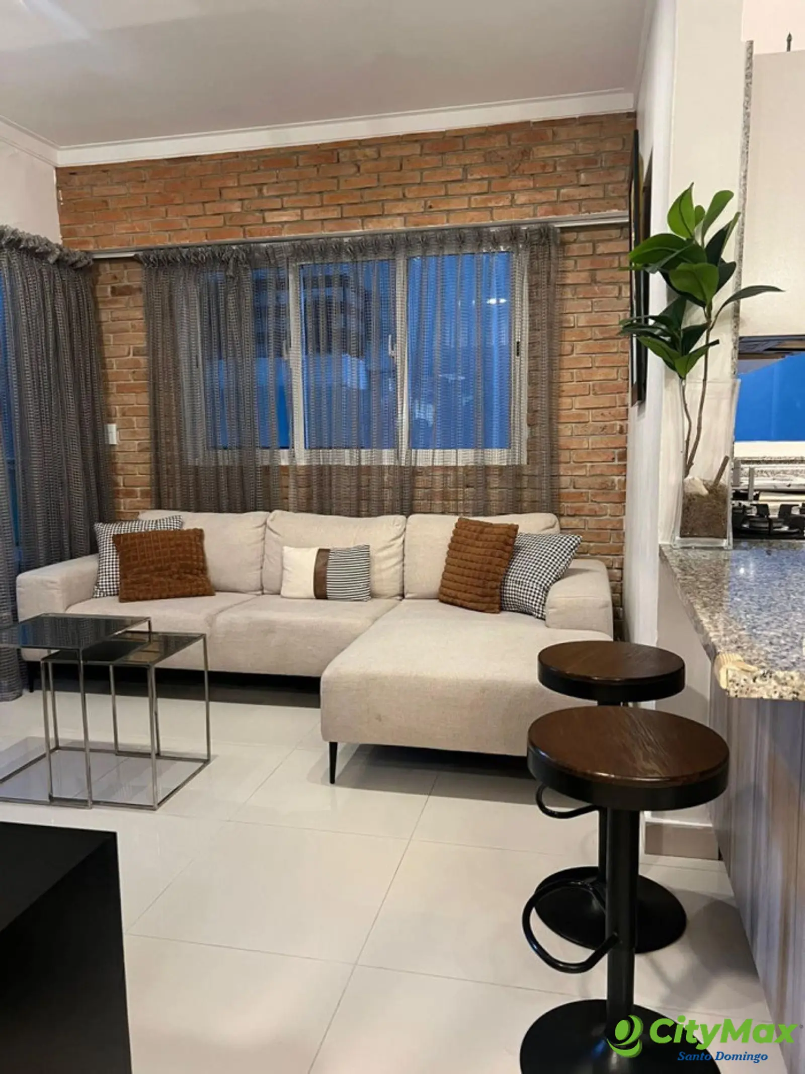 En Venta Apartamento en Evaristo Morales - foto 4