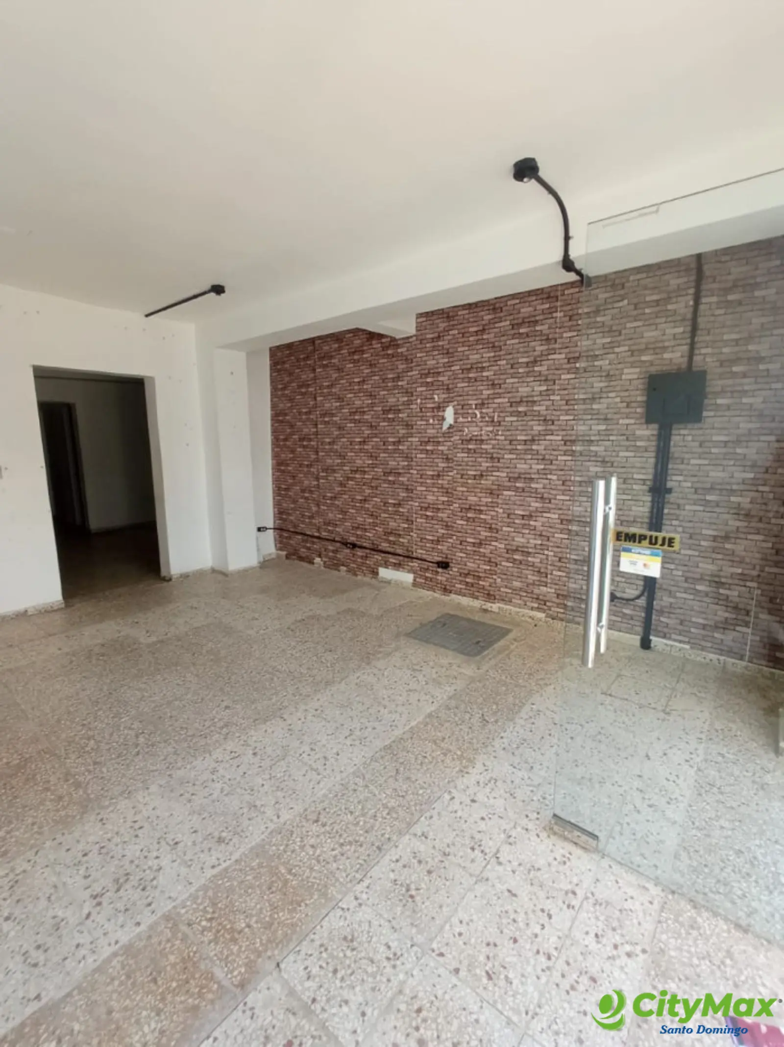 Local Comercial en Alquiler  en Bella Vista - foto 5