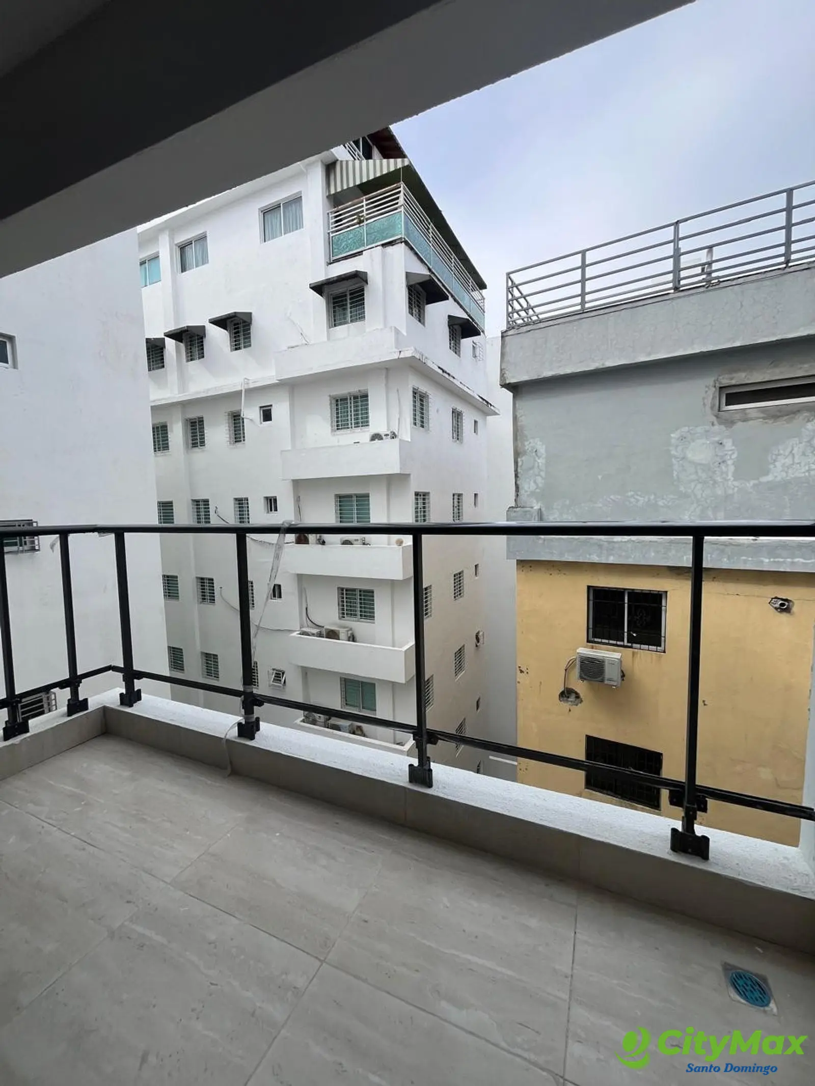 Apartamento en Venta en Renacimiento de 1 habitacion - foto 2