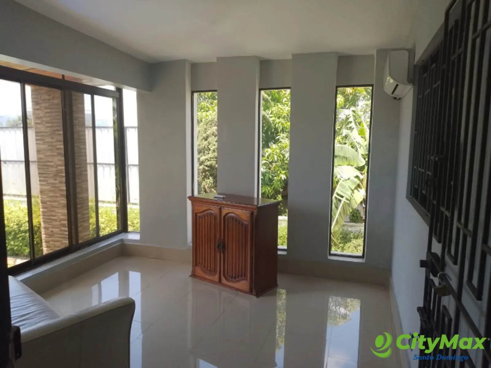 Casa en Venta con Piscina en Bonao - foto 4