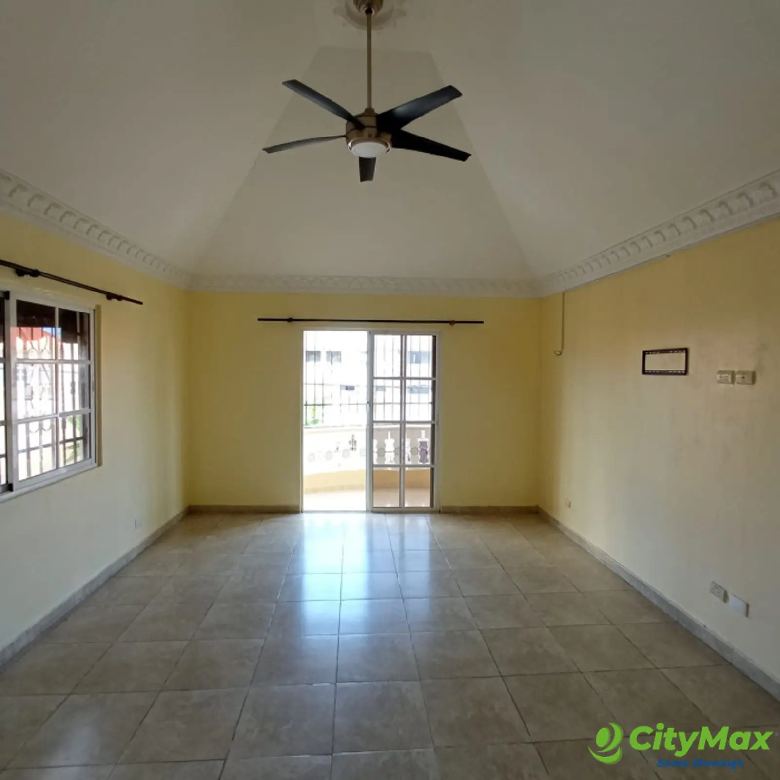 Casa en venta de 3 niveles en la Zona Oriental, S.D.E. - foto 27