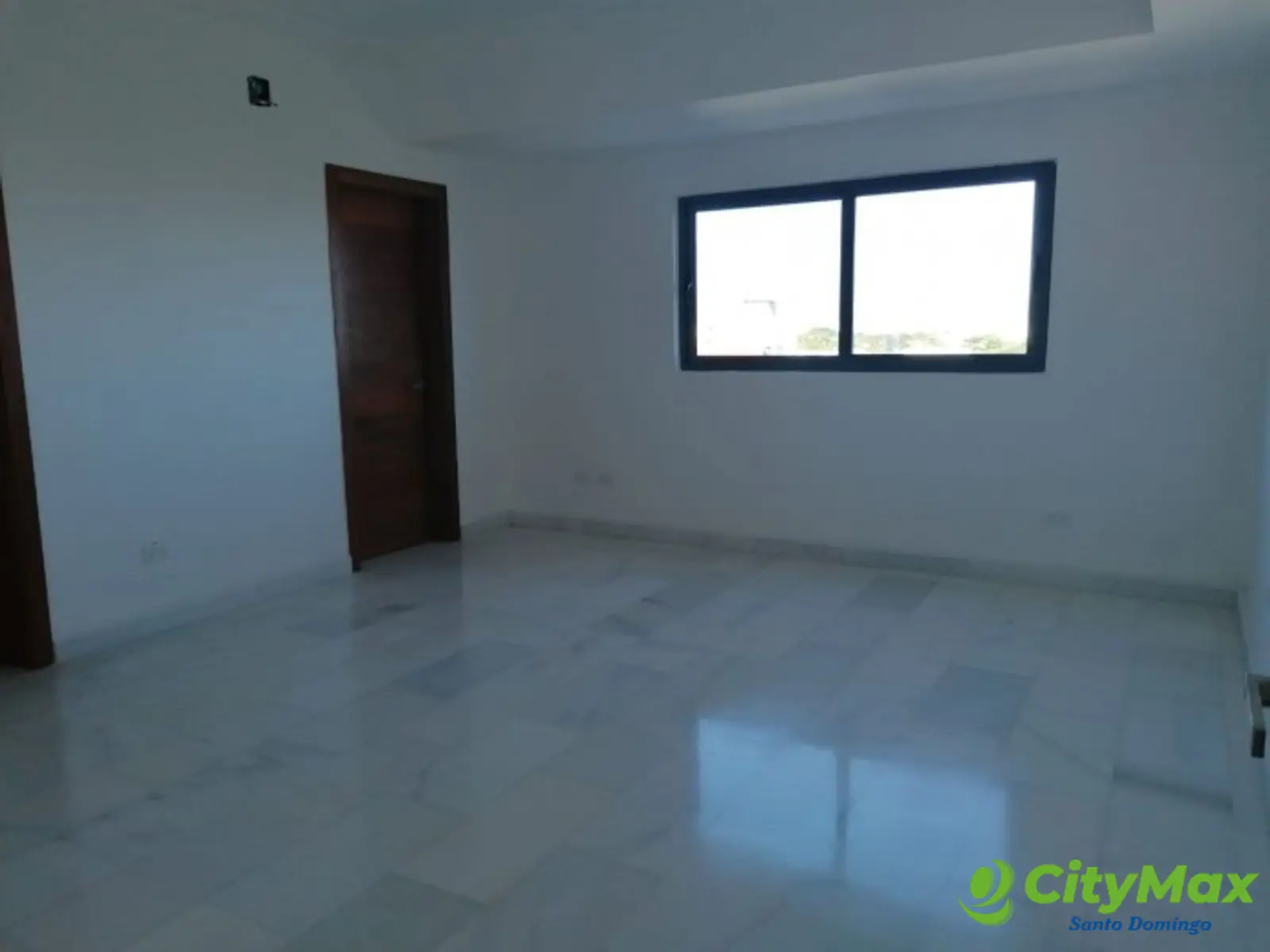 Apto en Venta en Torre de La Esperilla 4ta con Terraza - foto 3
