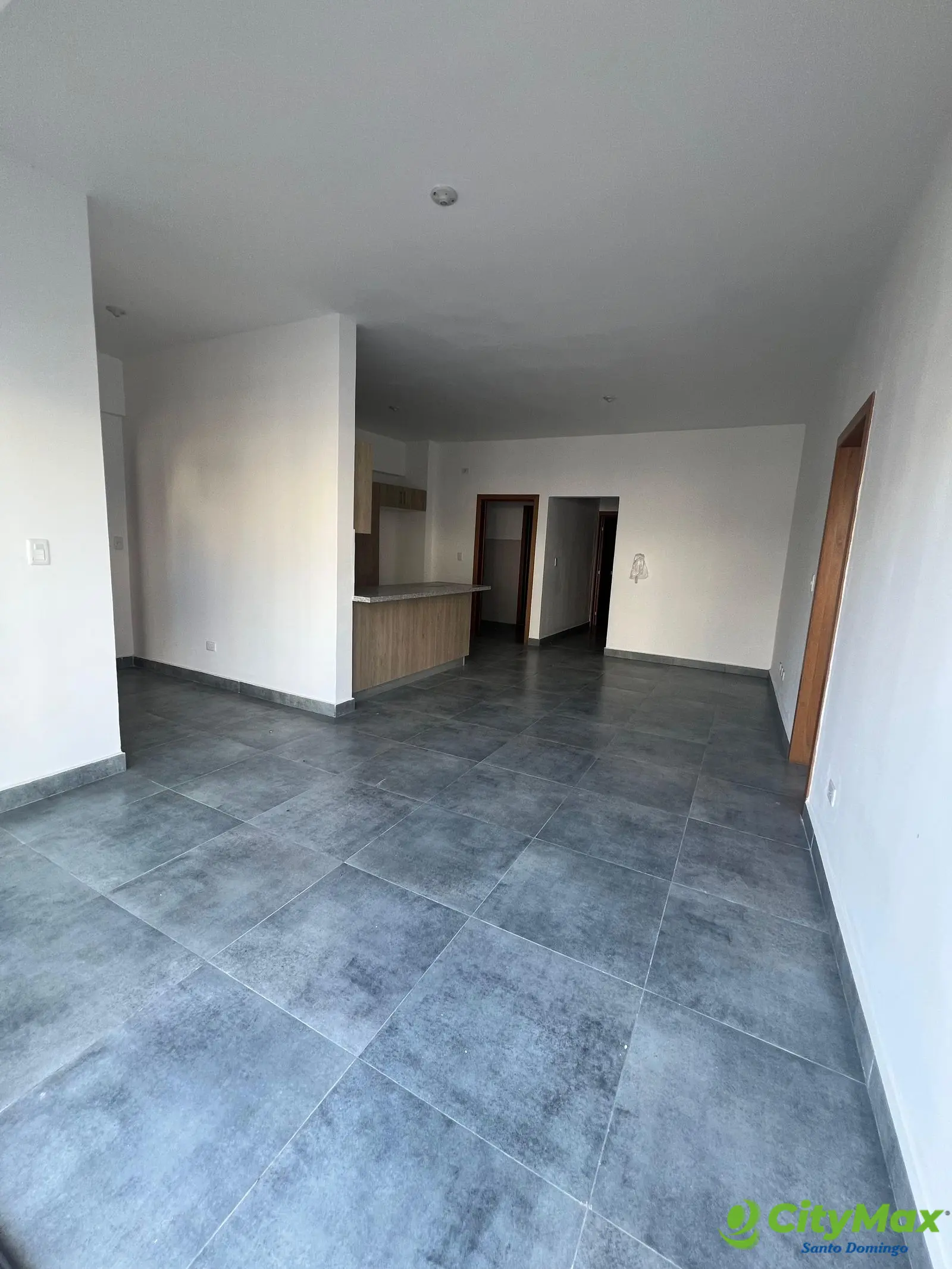 Apartamento Nuevo en Venta en Evaristo Morales - foto 2