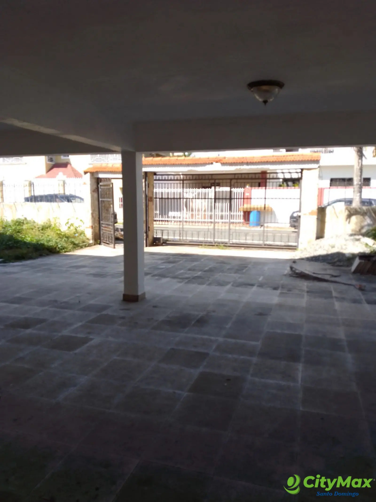 Terreno en venta en zona residencial de los Cacicazgos - foto 10