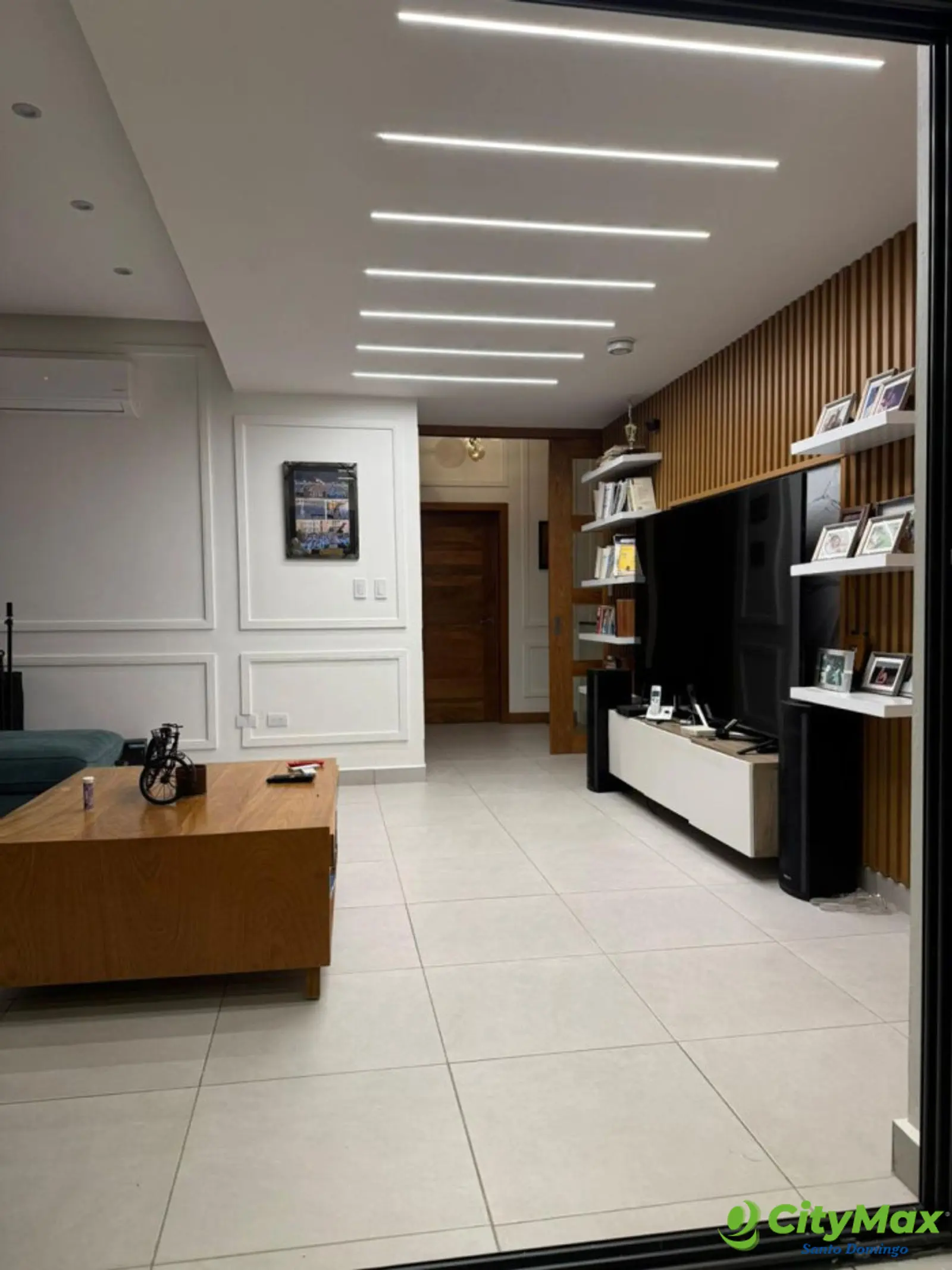 Penthouse en Venta de 2 Niveles en Urbanización Real - foto 24