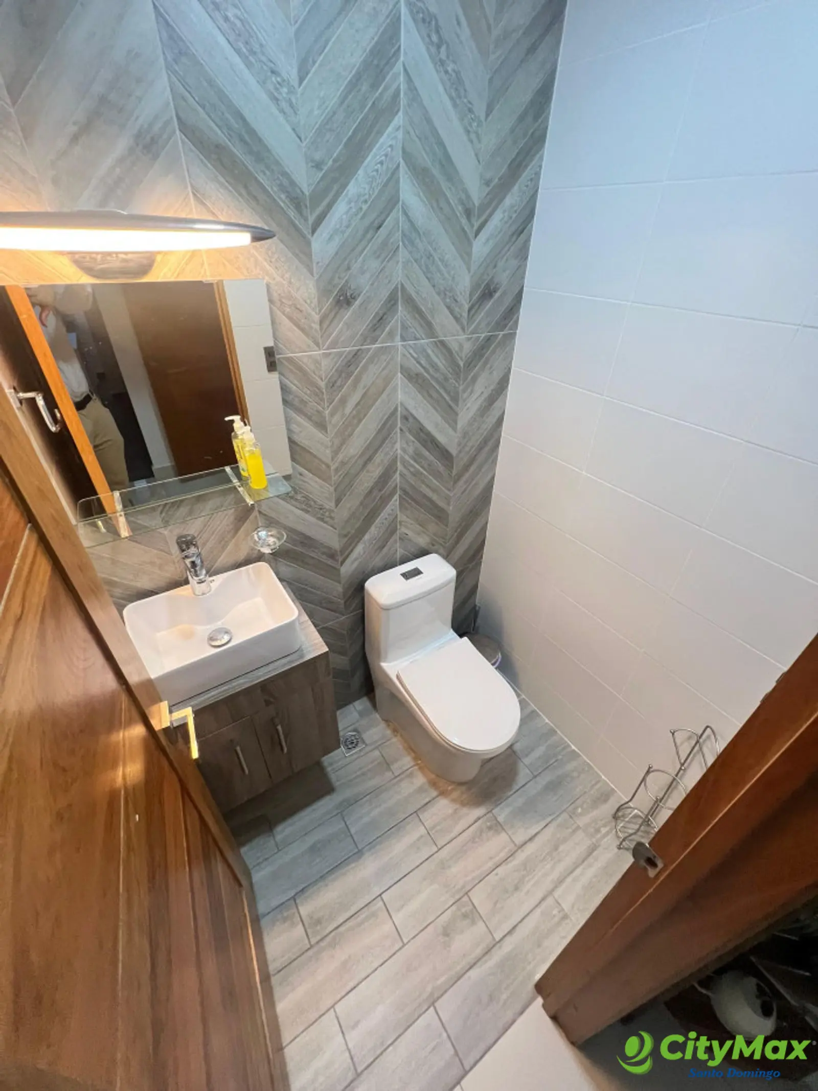 Apartamento amueblado en venta en Bella Vista - foto 8