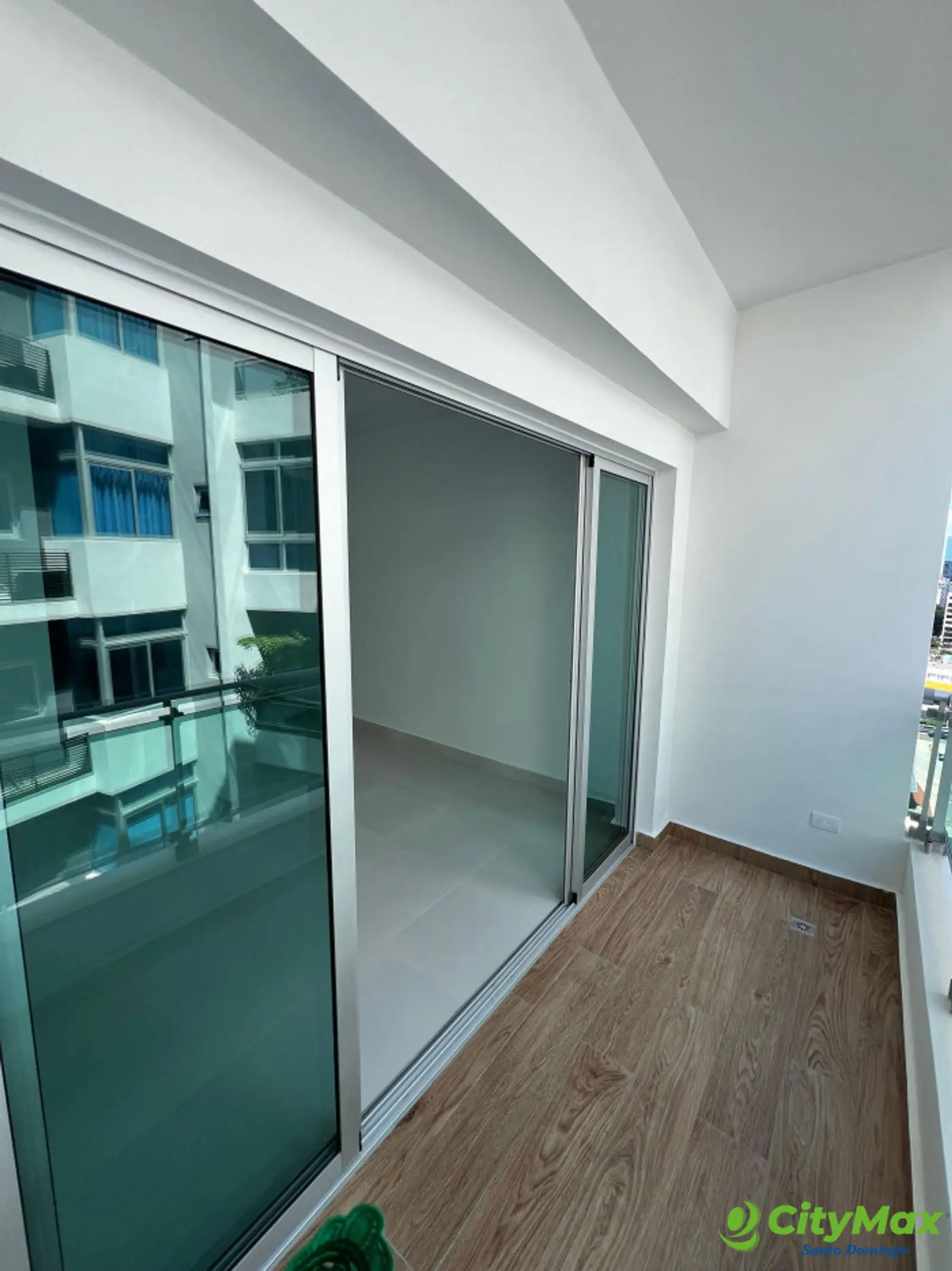 Vendo apartamento en torre de lujo en el Naco - foto 5