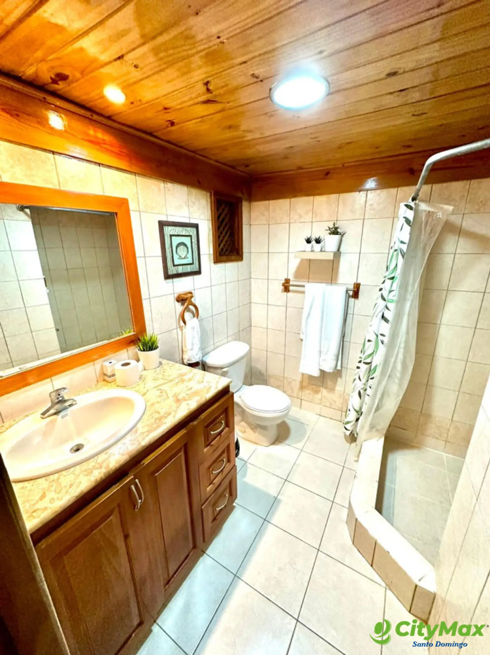 CASA EN RENTA Y VENTA EN JUAN DOLIO AMUEBLADA - foto 13