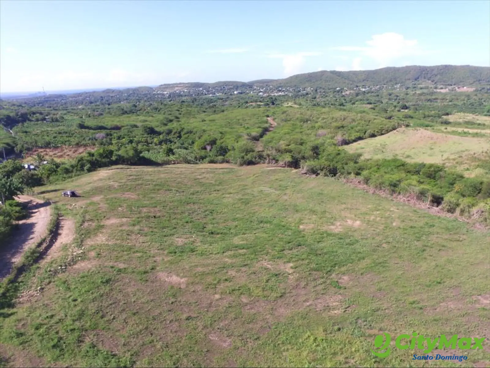 Terreno en Venta en Bani con ganado - foto 3