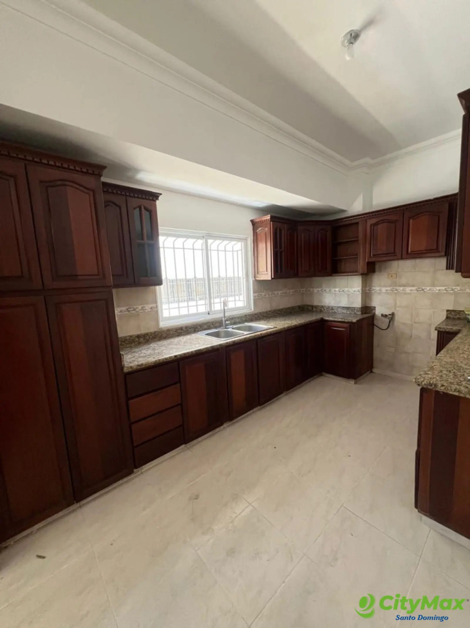 Amplio apartamento en Vent de 3 Habitaciones Piantini - foto 6