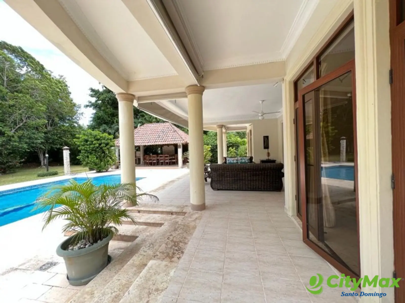 Villa amueblada en alquiler y venta  en Juan Dolio  - foto 5
