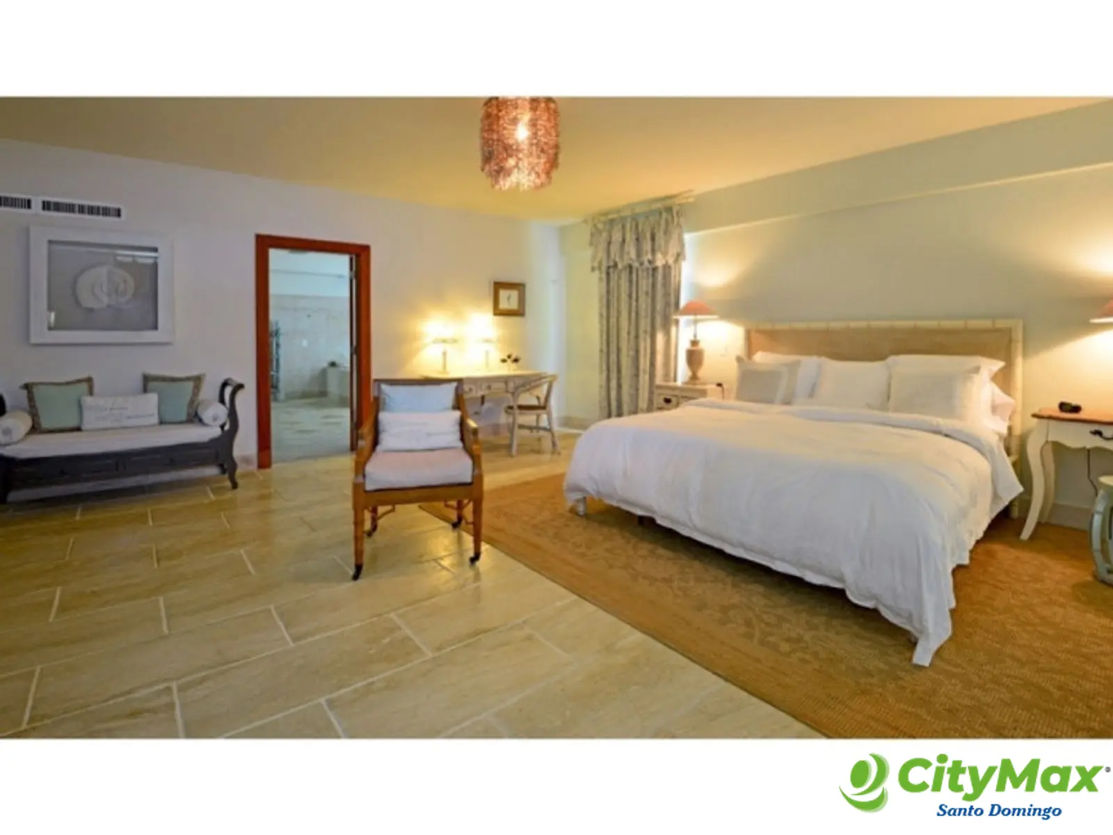 Se vende Villa con Playa privada en Juanillo Cap Cana.  - foto 13