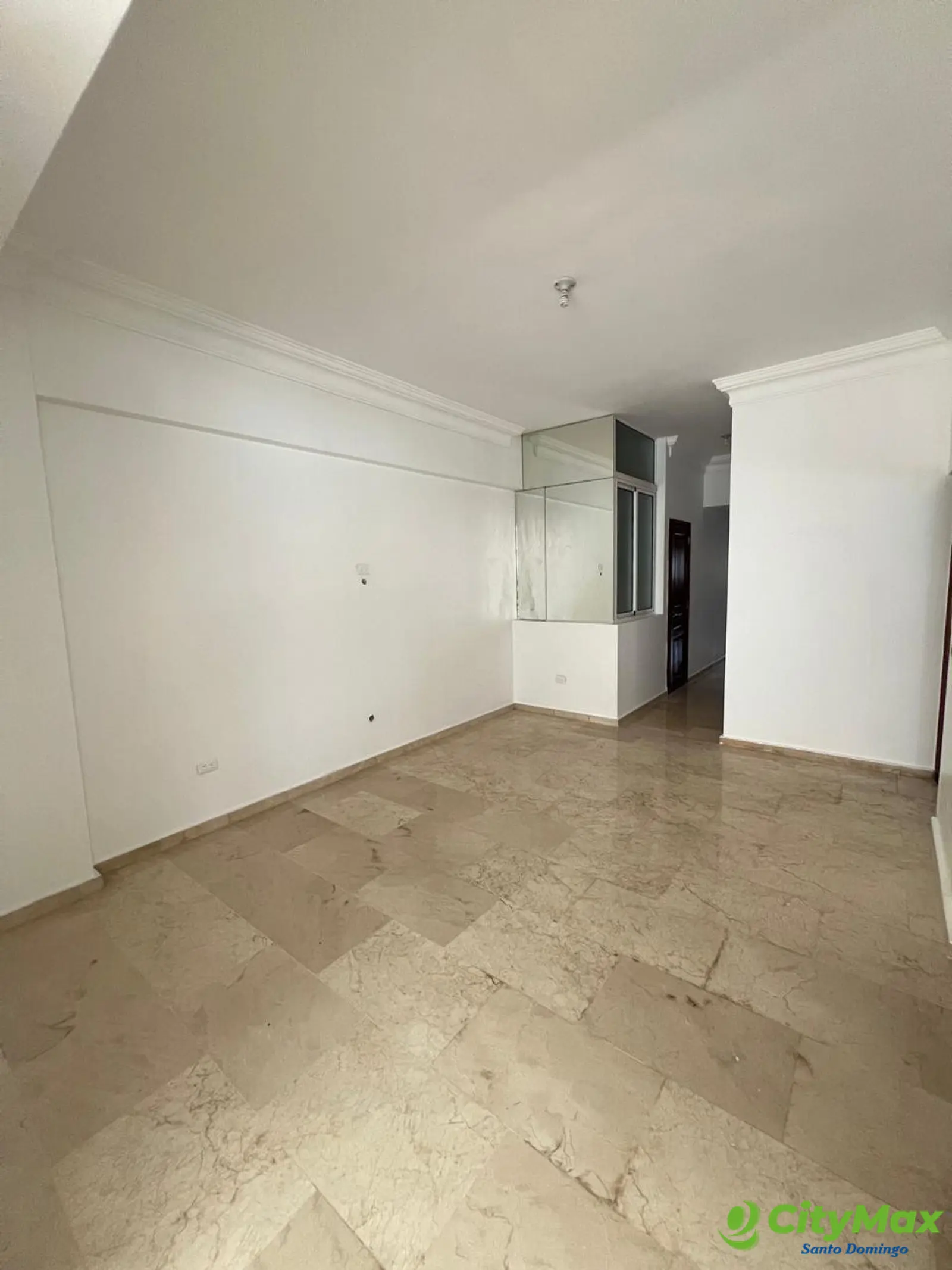 Amplio apartamento en Vent de 3 Habitaciones Piantini - foto 3