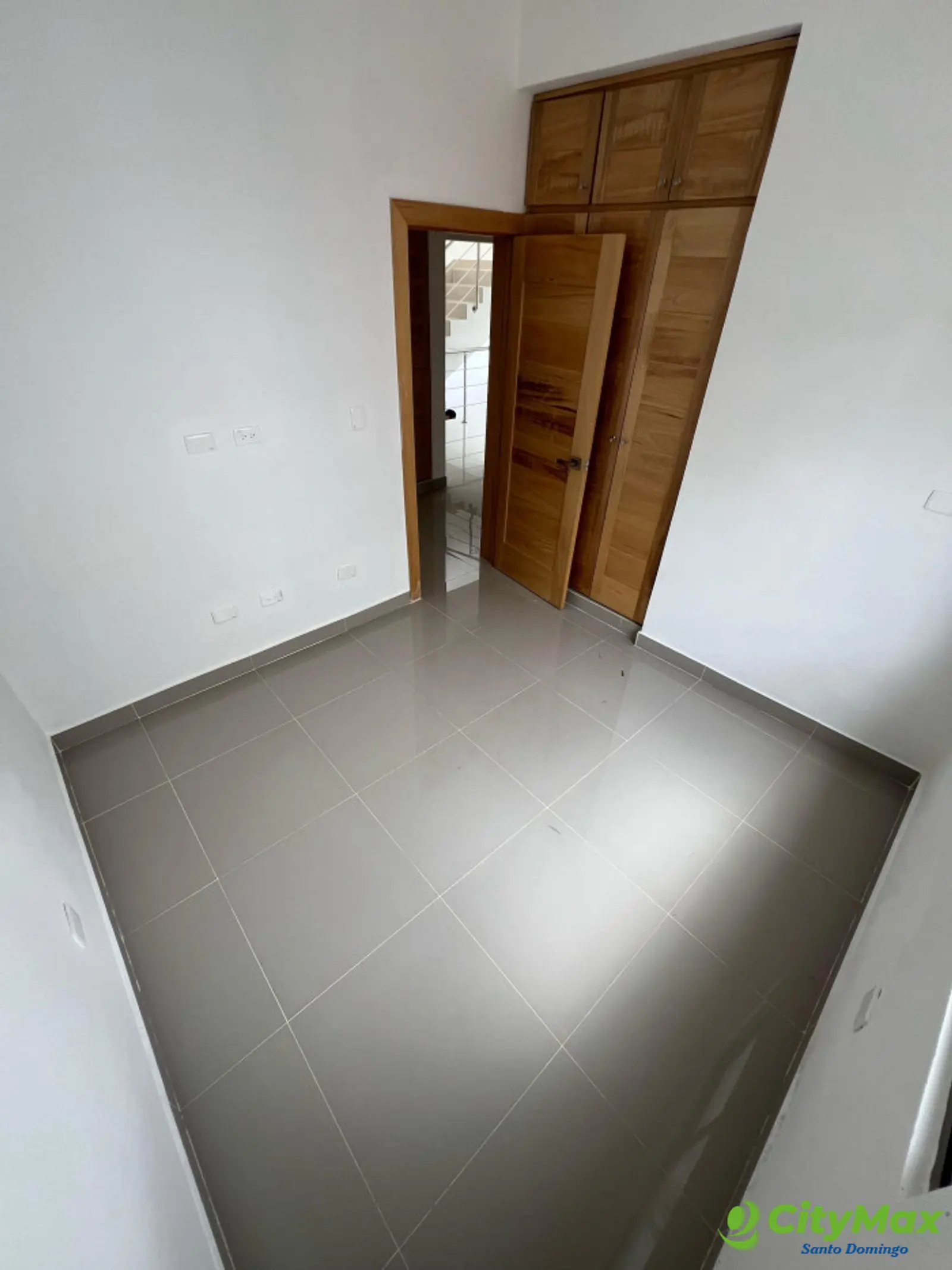 Vendo casa en prado oriental con espectacular diseño - foto 17